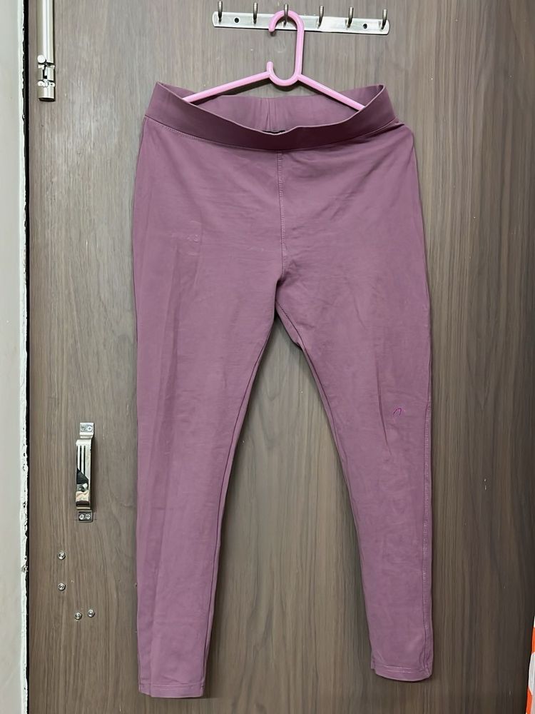 Zara brandedComfy Purple Leggings for 30,32,34