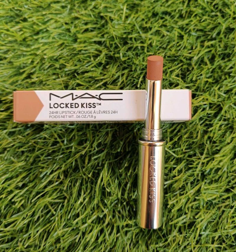 MAC Locked Kiss Lipstick
