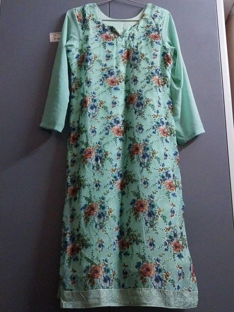 Beautiful Floral Print Kurta