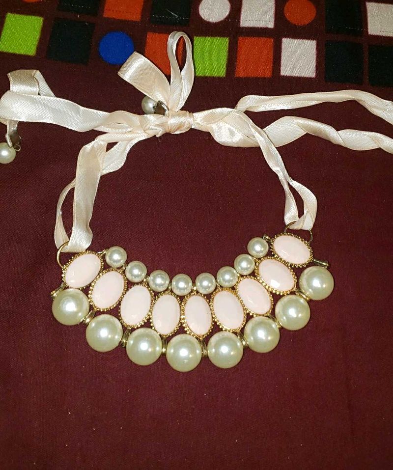 Elegant Pearl and Stone Necklace