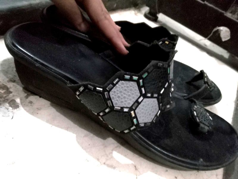 Black Sandals with Geometric Detail