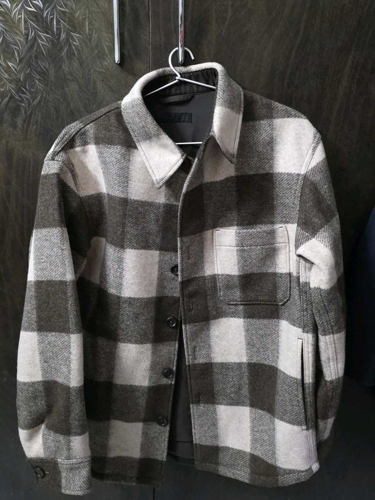 Free Delivery : UNIQLO Flannel Checkered Jacket