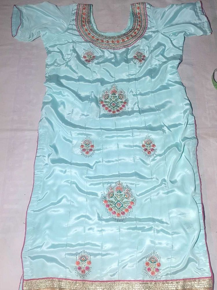 Sky Blue Embroidered Kurta