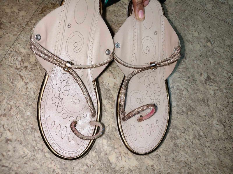 Stylish Toe Ring Flats