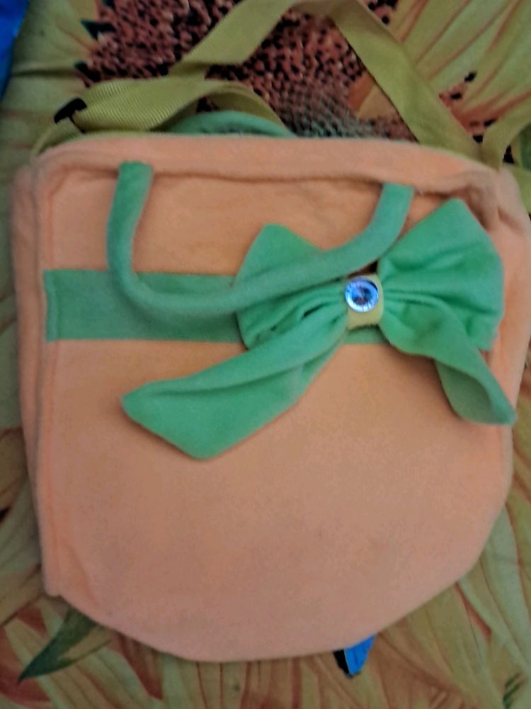 Sling Bag