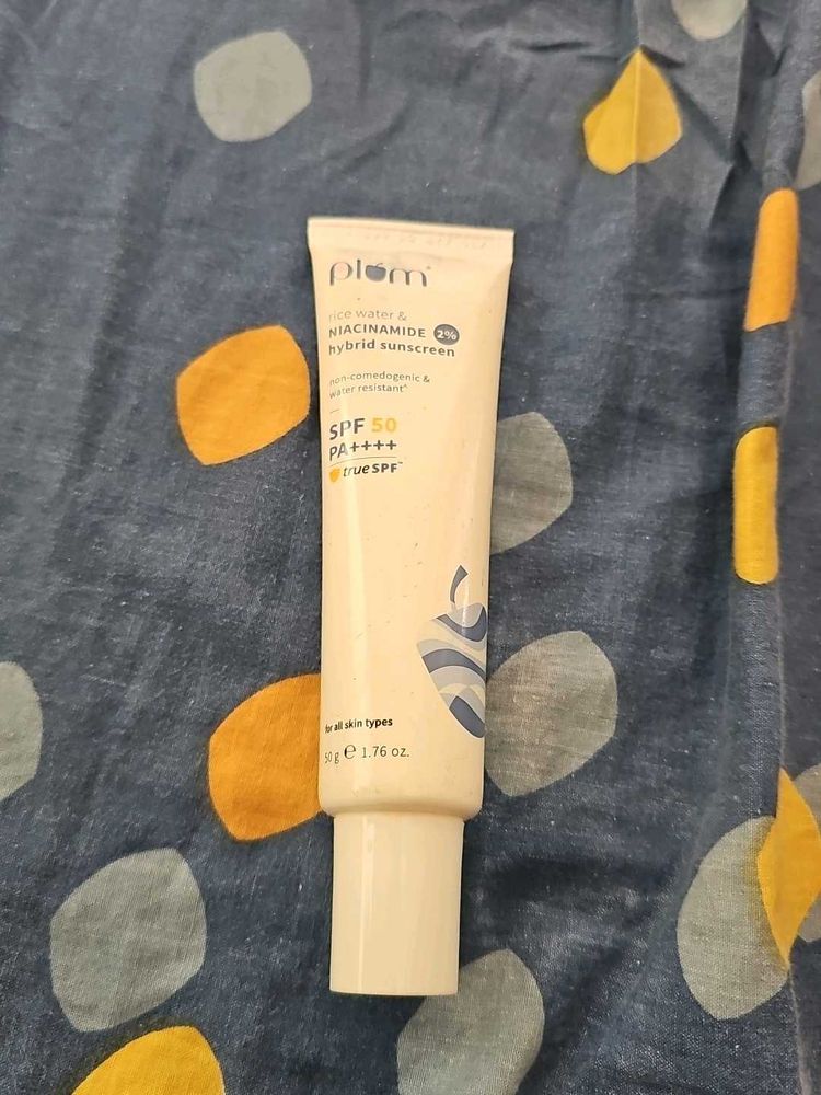 Plum Rice Water &amp; Niacinamide Sunscreen SPF 50