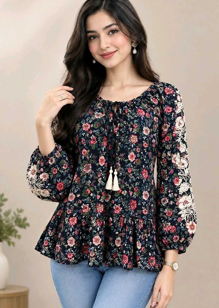 🥀 Embroidered Classy Top
