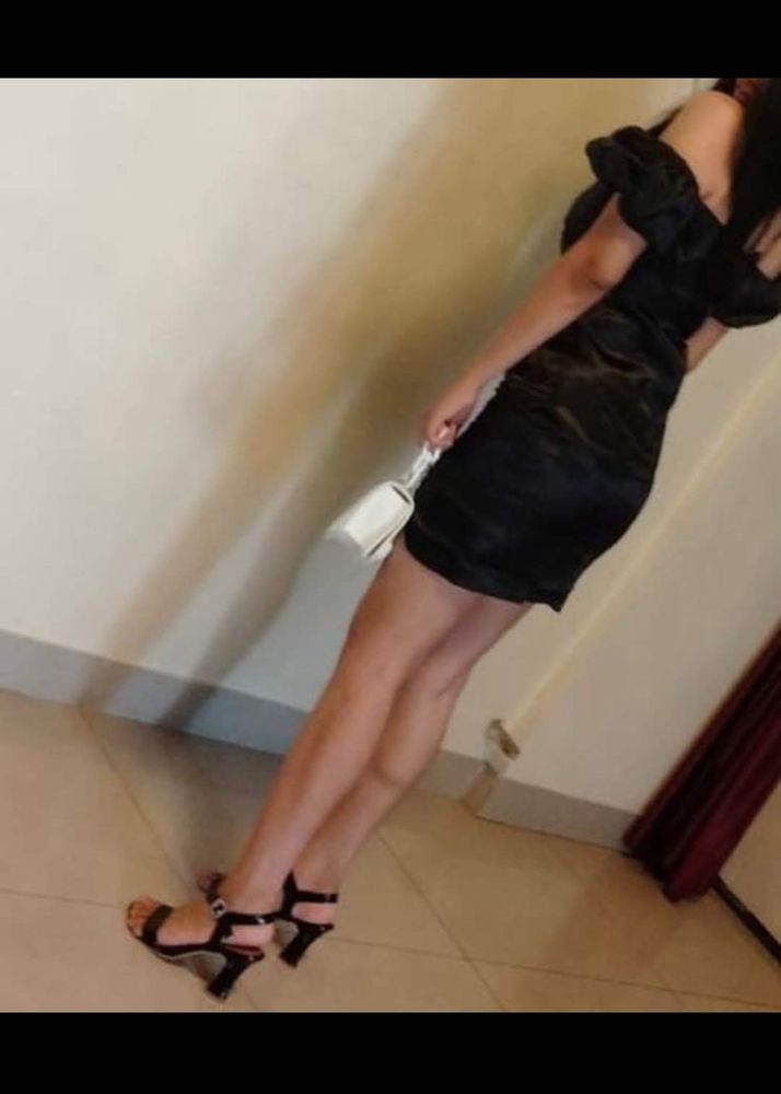 Chic Black Off-Shoulder Mini Dress