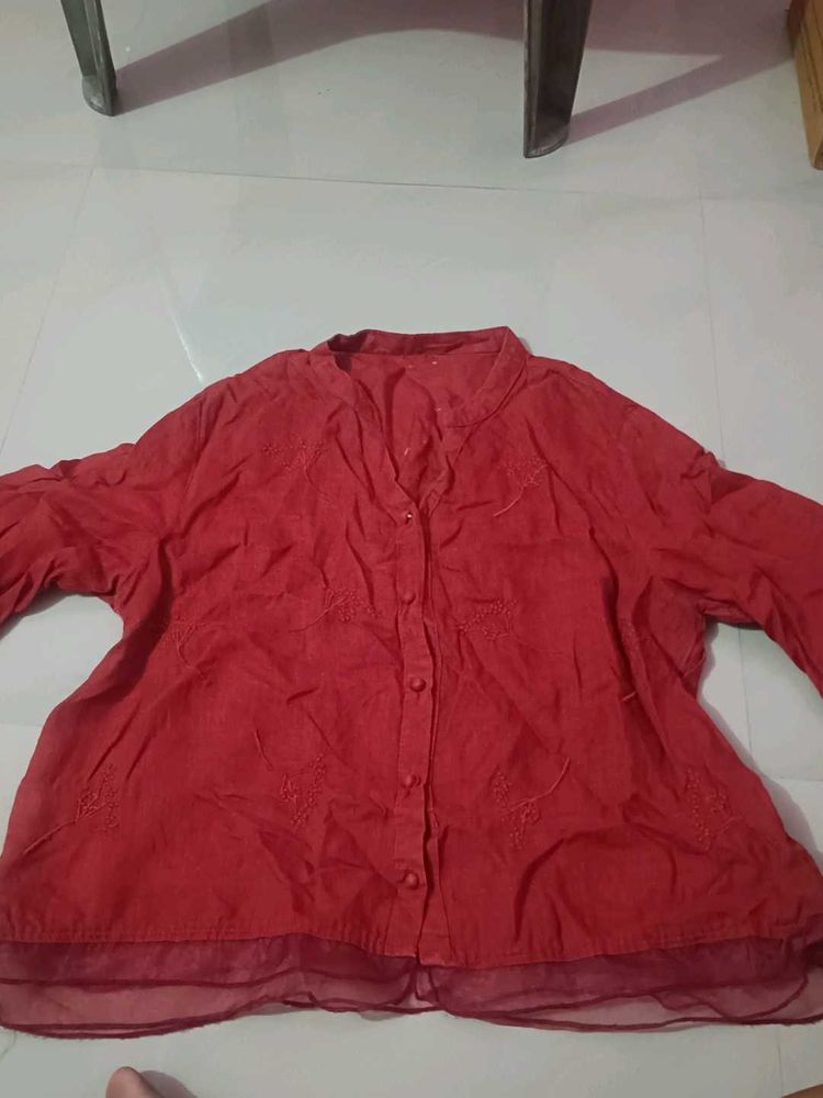Vibrant Red D TOP