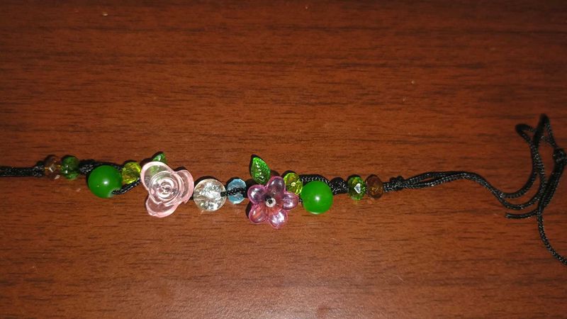 Floral Beaded Bracelet