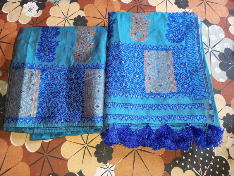 mekhela sador stitched
