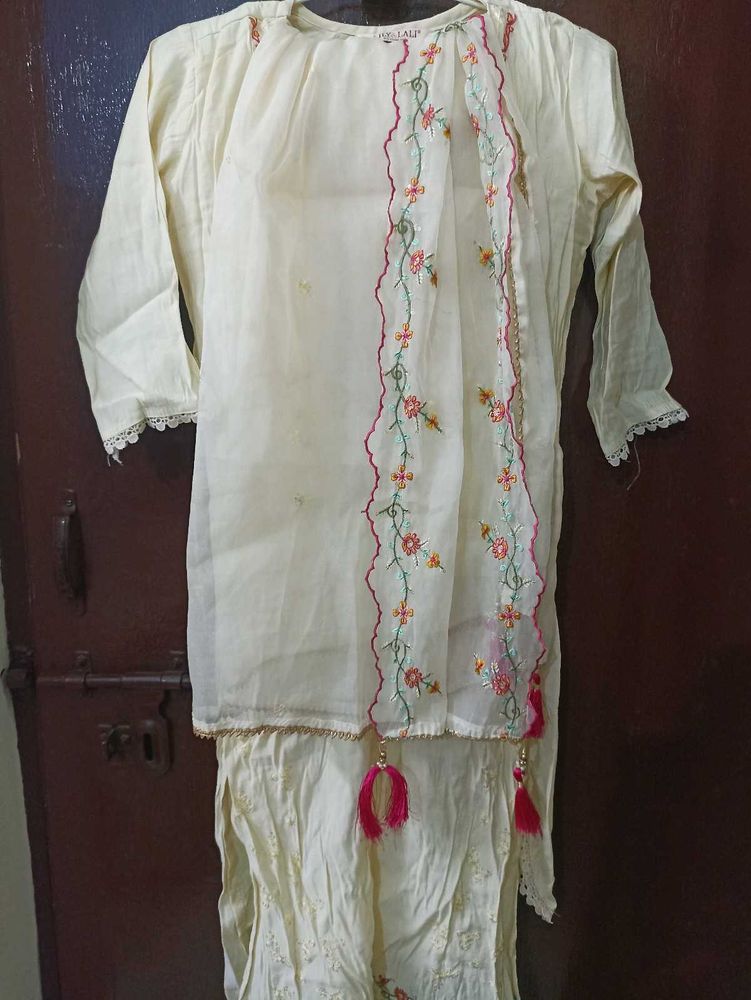 Cream Embroidered Kurta Set