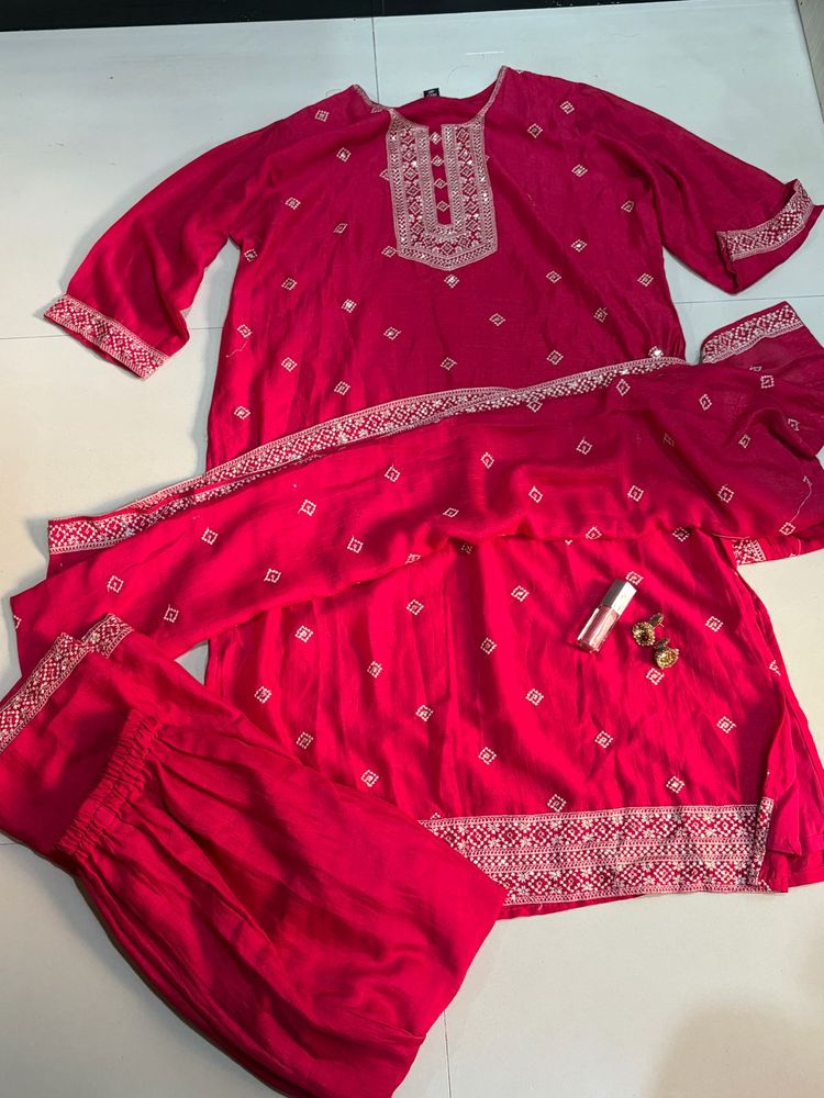 Fuchsia pink Kurta set with pants and dupatta