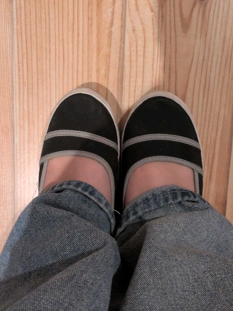 Stylish Black &amp; Grey Casual Shoes