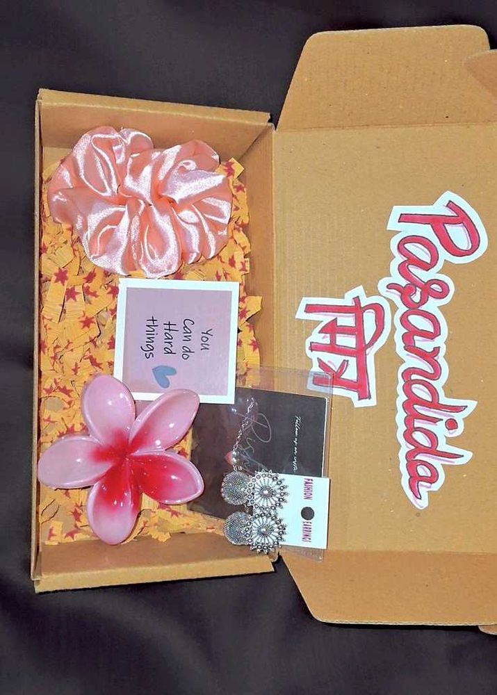 Cute Scrunchie &amp; Earring Set