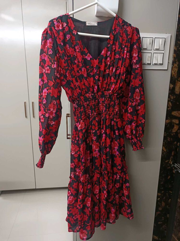 Chic Floral Print Midi Dress