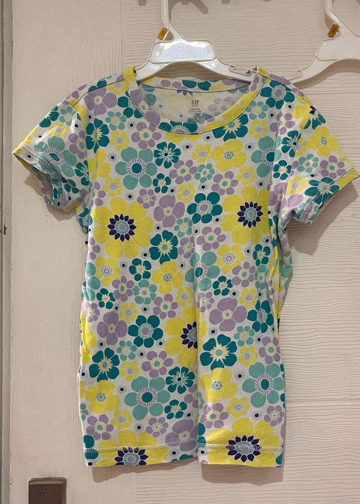 Gap Floral Print T-Shirt and shorts co-ord