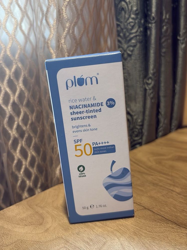 Plum Rice Water &amp; Niacinamide Sunscreen