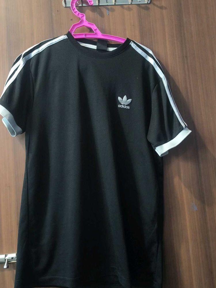 Adidas Black T-Shirt