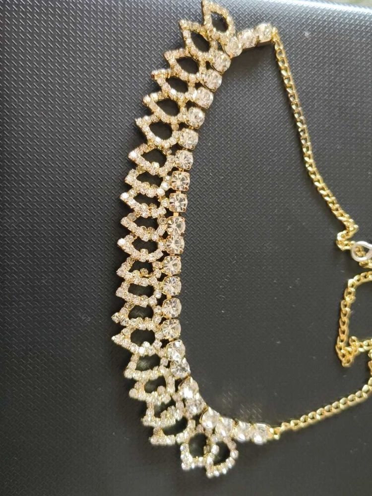 Sparkling Gold Choker