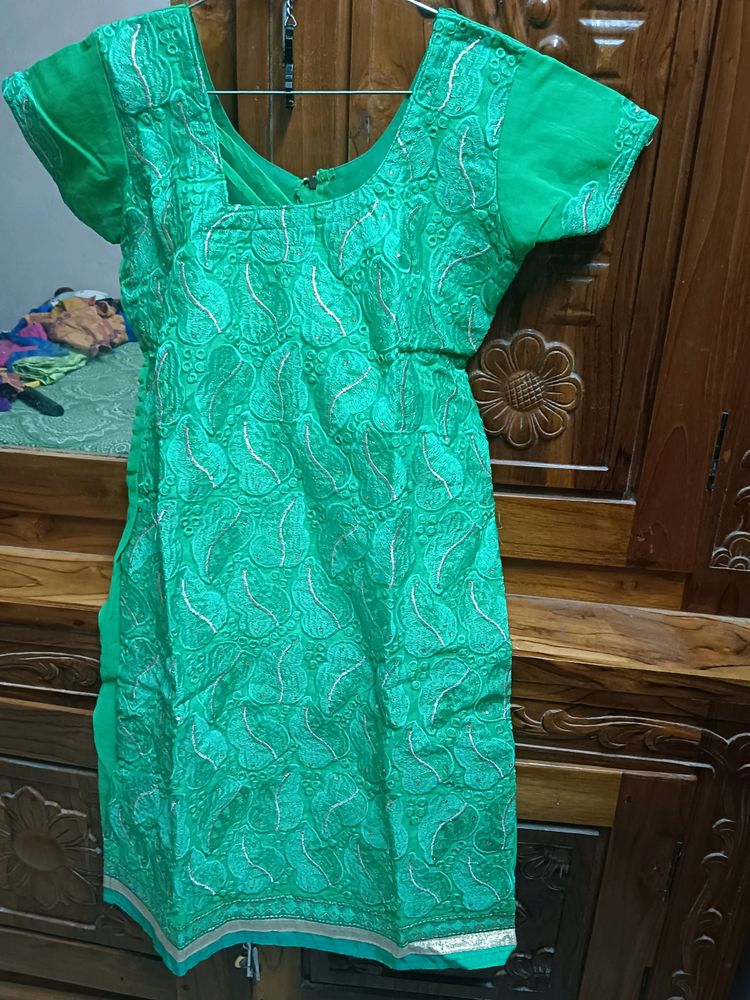 Price Drop 💧 Kurthi Set .Purely New