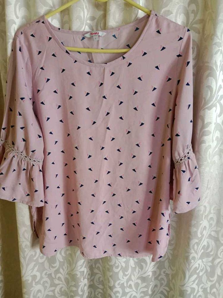 Cute Tops Buy 1get 1free