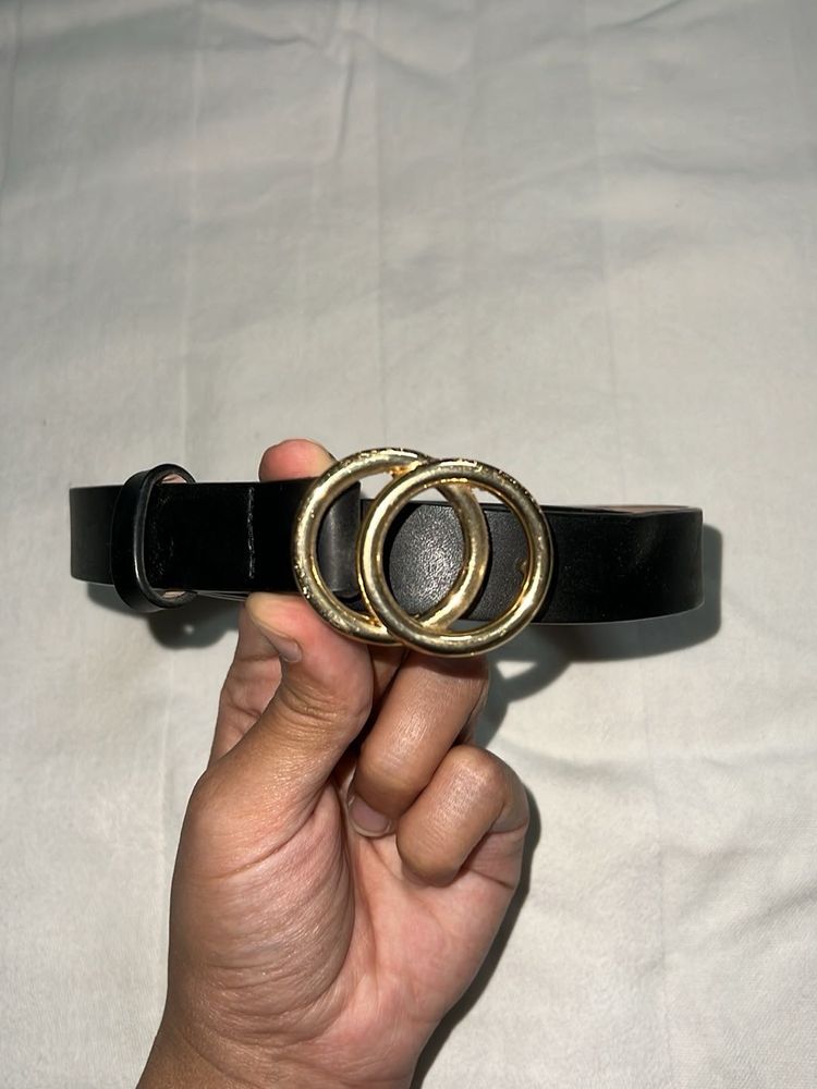 H&amp;M Classic Black Belt with Double Ring Buckle