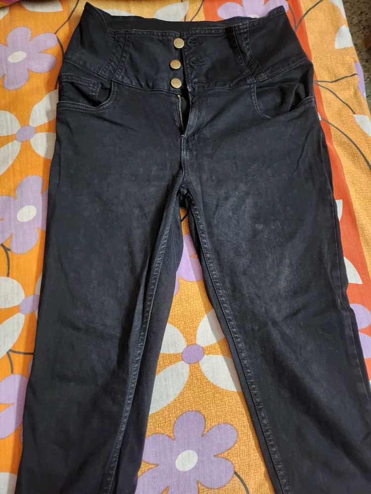 High Waisted Jeans