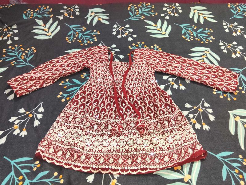 Red top or short kurti