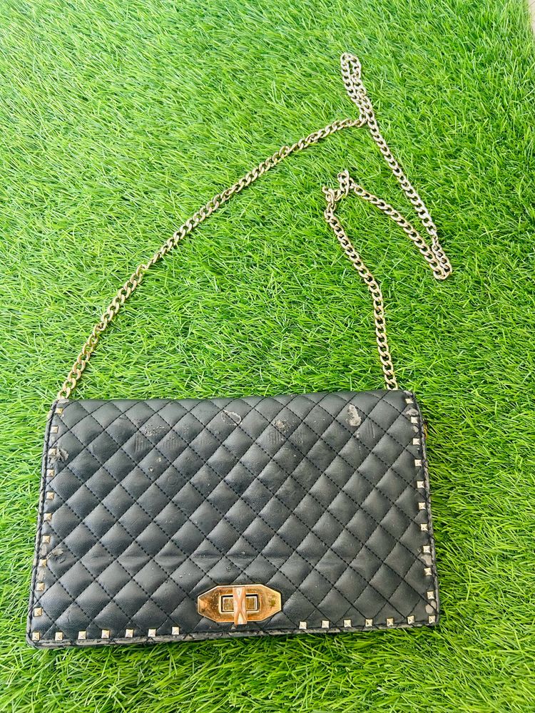 Price drop alert 🔔 ❌Aldo Black Sling Bag