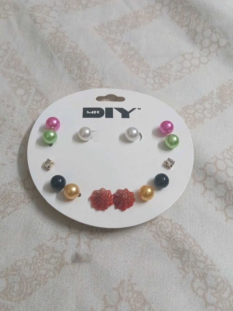Assorted Stud Earrings Set