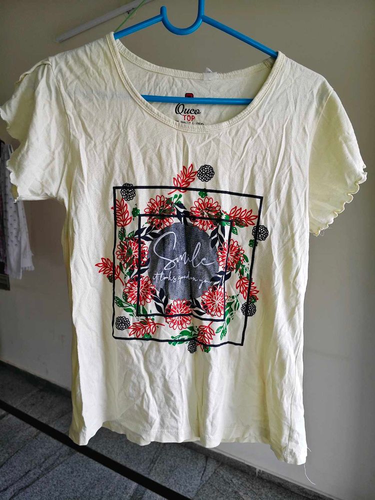 Cute Cream "Smile" Graphic T-Shirt