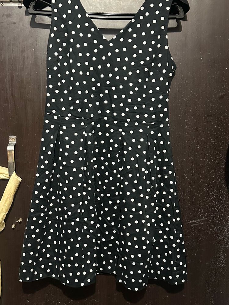 Chic Polka Dot Black Dress