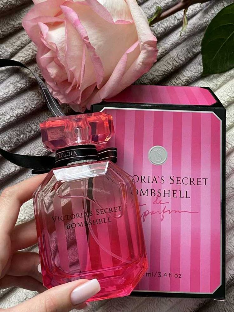Victoria's Secret Bombshell Perfume