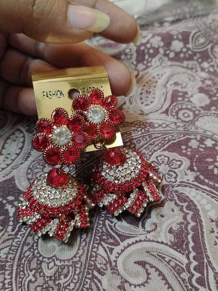 2 colour available Stunning Red &amp; White Jhumka Ear