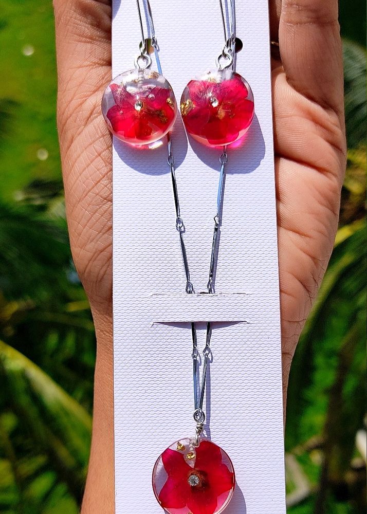 Real Flower Preserved Necklace N Earrings Set