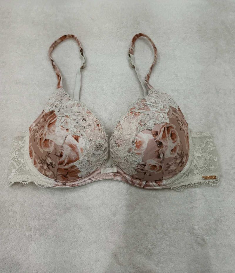 Floral Lace Push-Up Bra