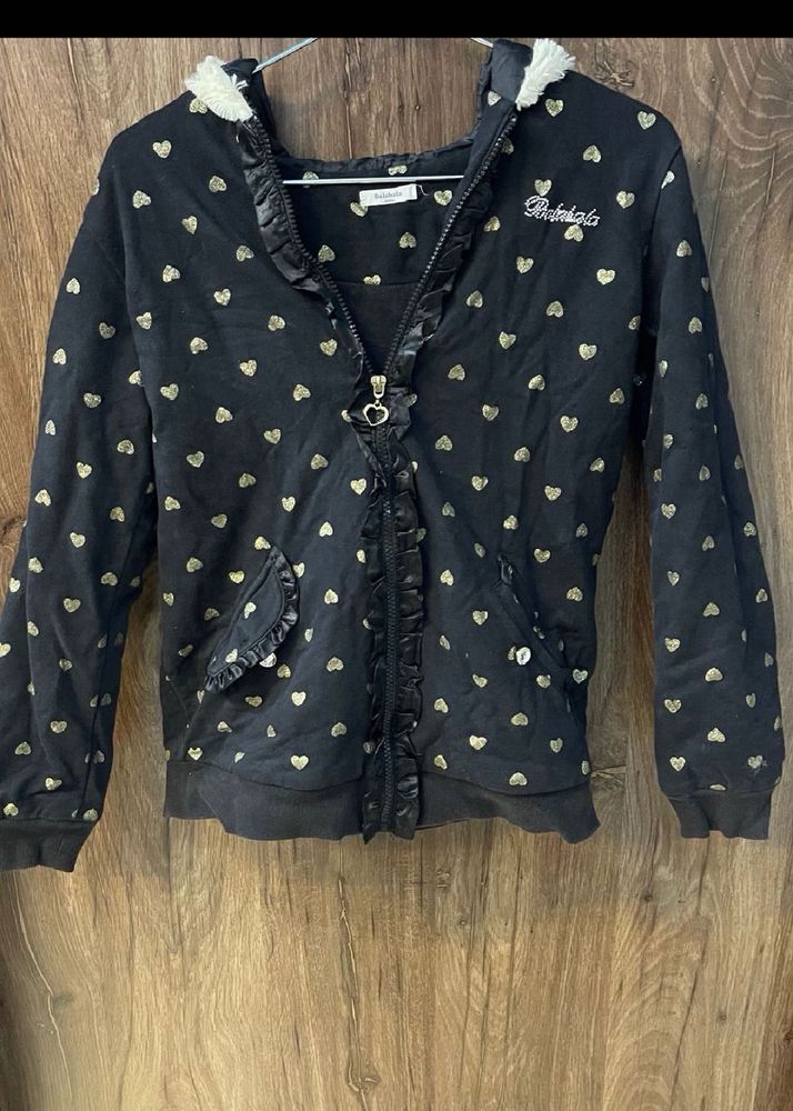 Hearts Hoodie - Cute &amp; Comfy!