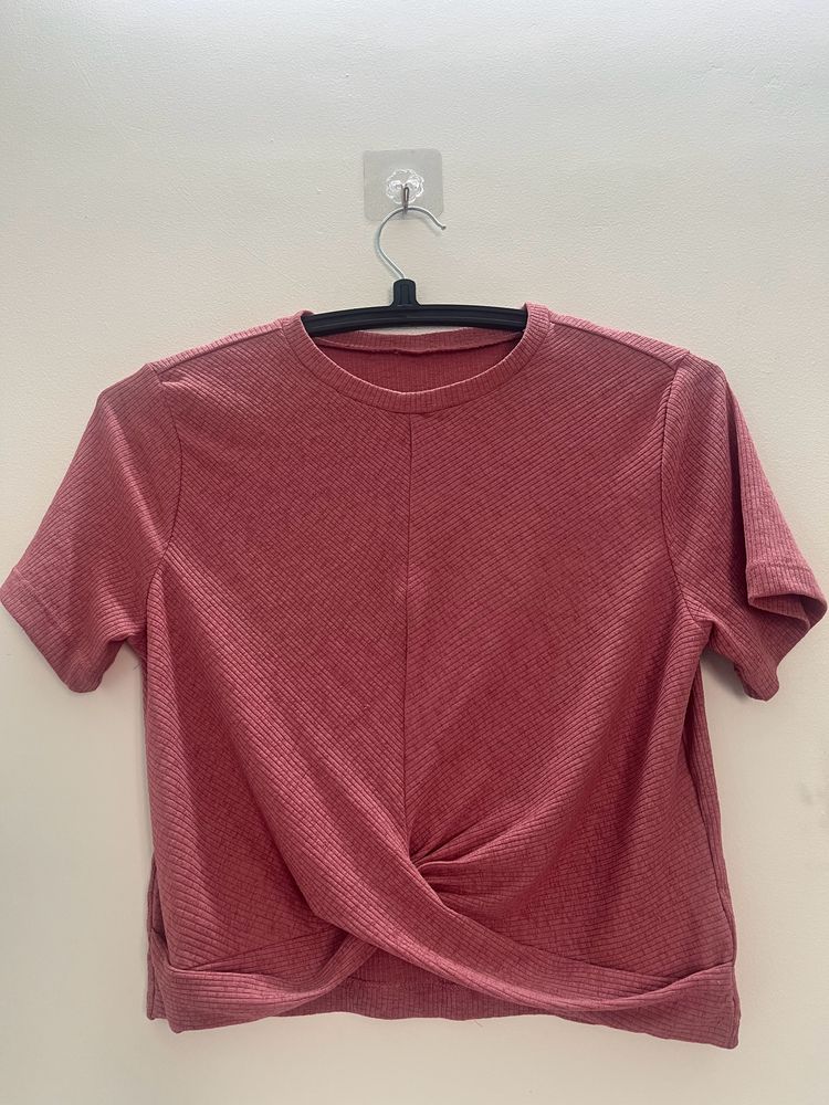 Knotted Ribbed Crop Top