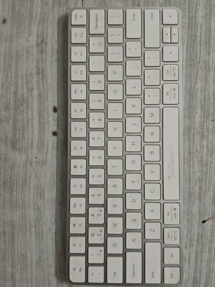 Apple first copy Wireless Keyboard