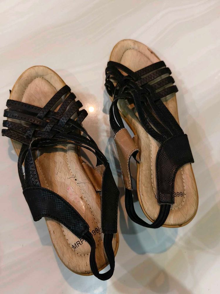 Stylish Black Strappy Sandals
