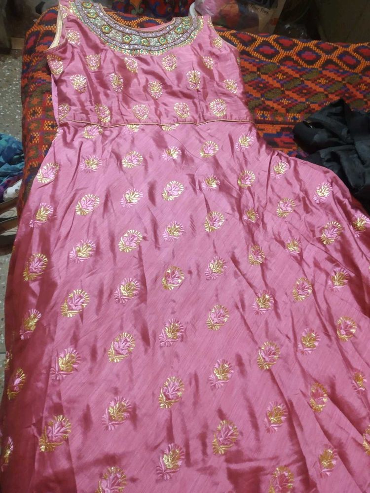 Pyazi Colour Beautiful Gown