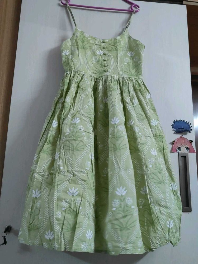 Green Floral Print Midi Dress