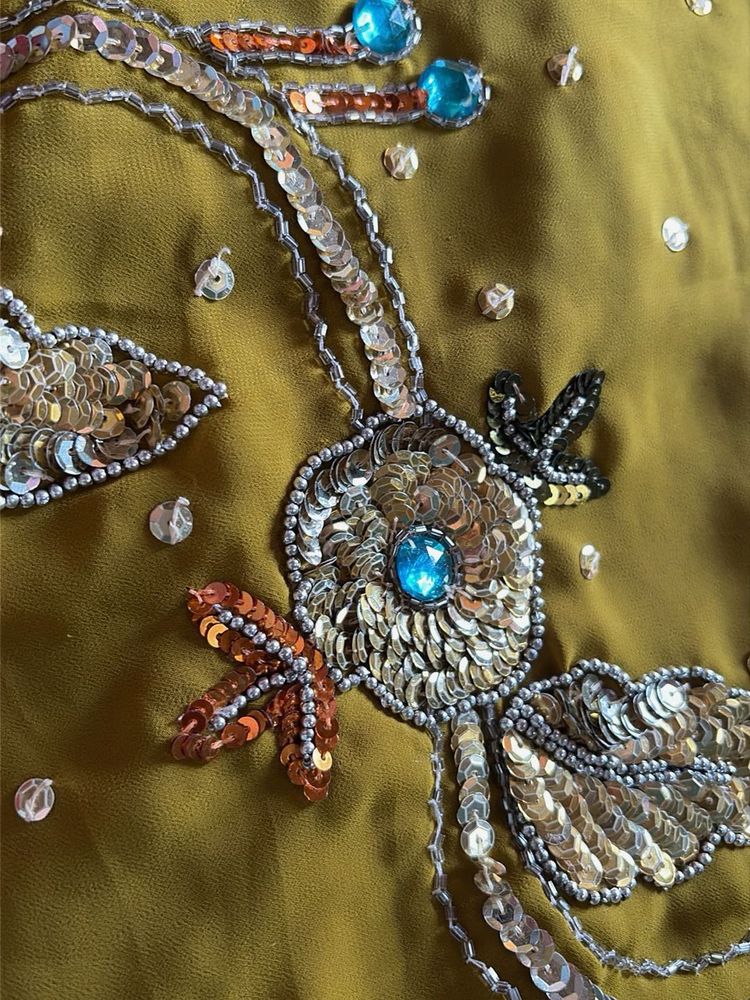 Embroidered Ethnic Saree Without Blouse