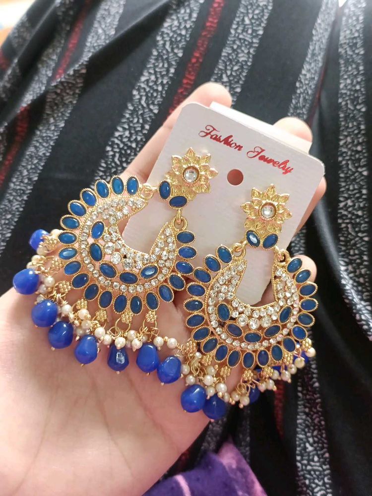 Elegant Blue Dangle Earrings