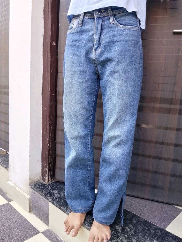 Stylish Blue Denim Jeans for Women straight jean