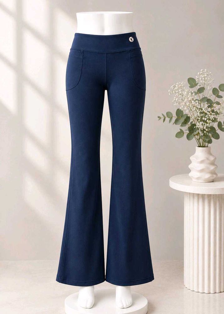 Flared bootcut pants for gym