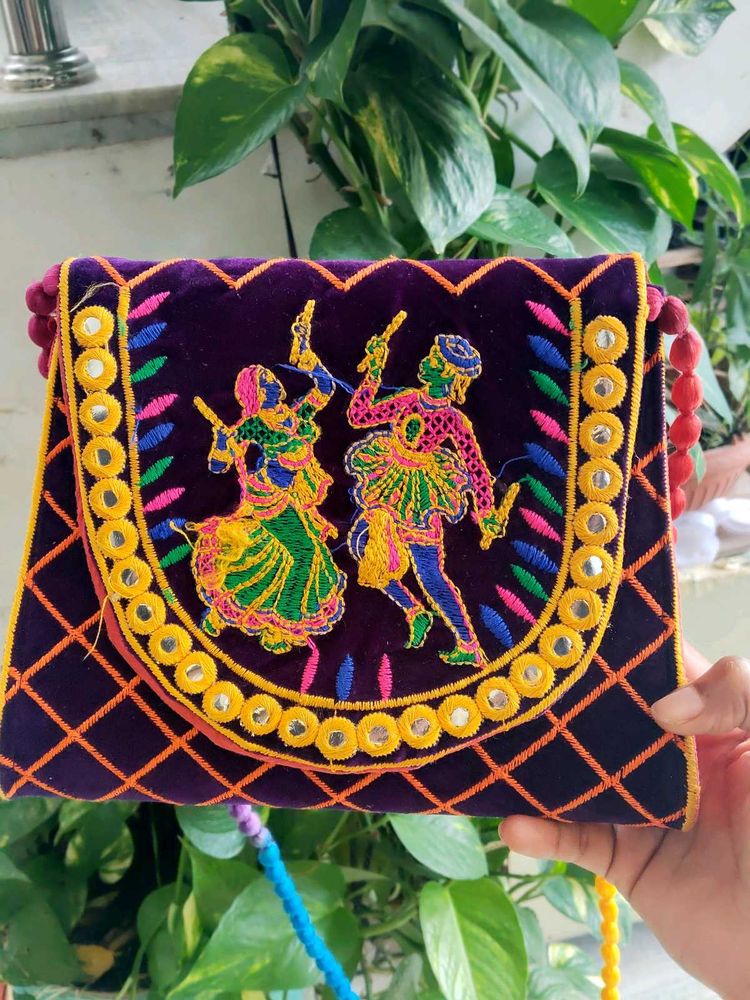 Garba Pattern Vintage Embroidered Velvet Clutch,