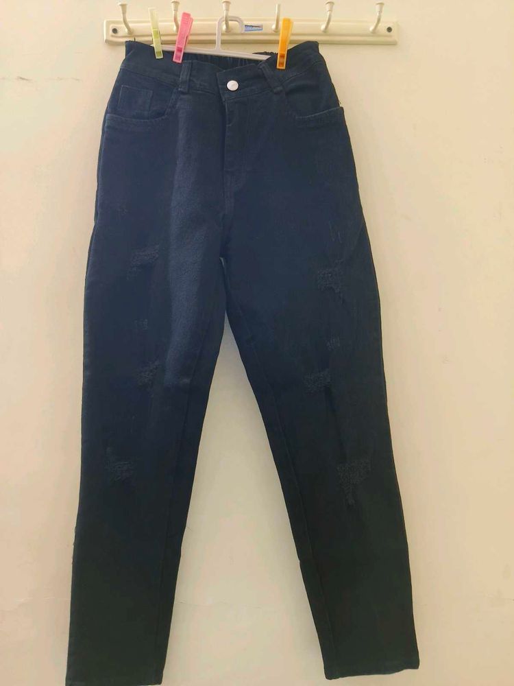 Black Distressed Denim Jeans