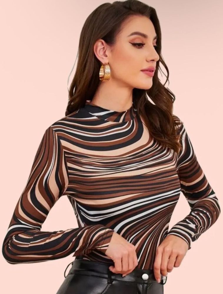 Trendy Striped Top
